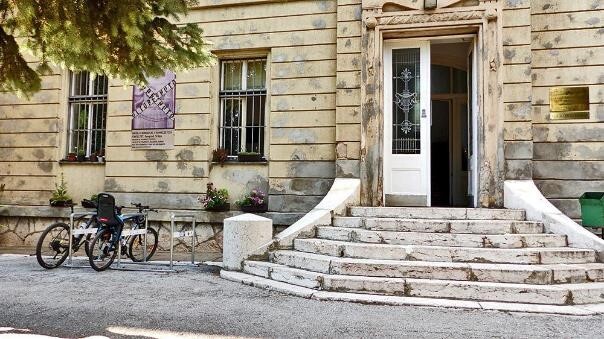 Nacionalna i univerzitetska biblioteka BiH