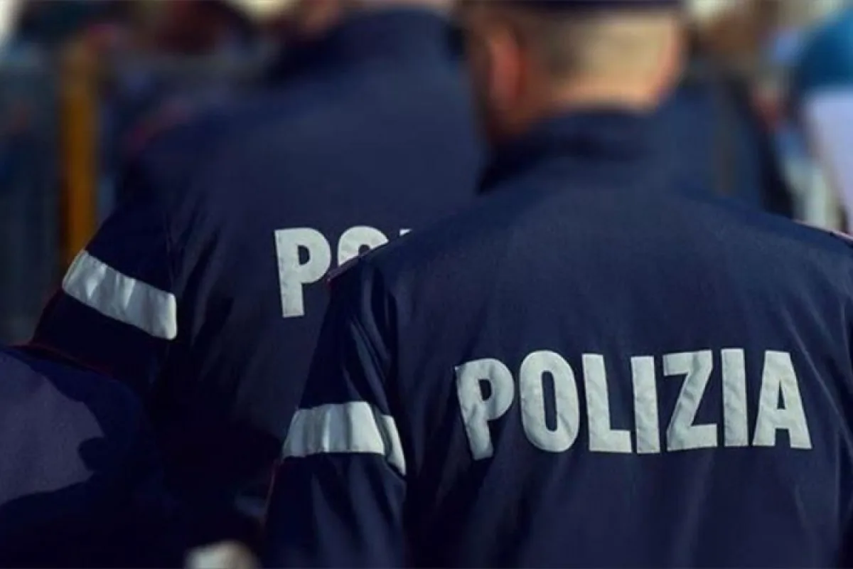 Policija Italija