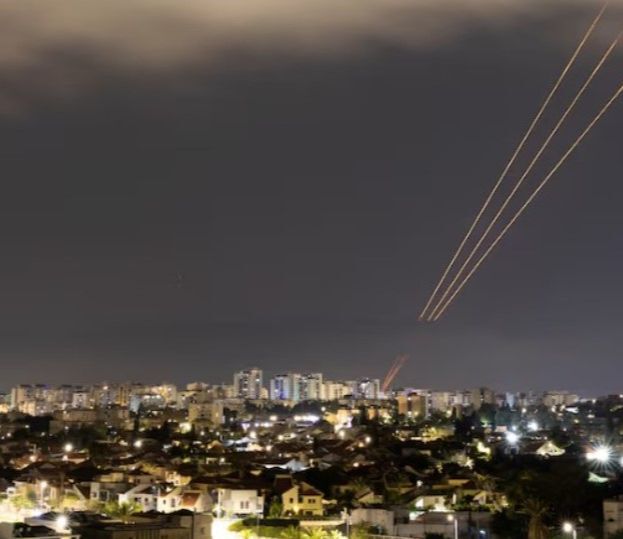 Izrael napad na Iran x