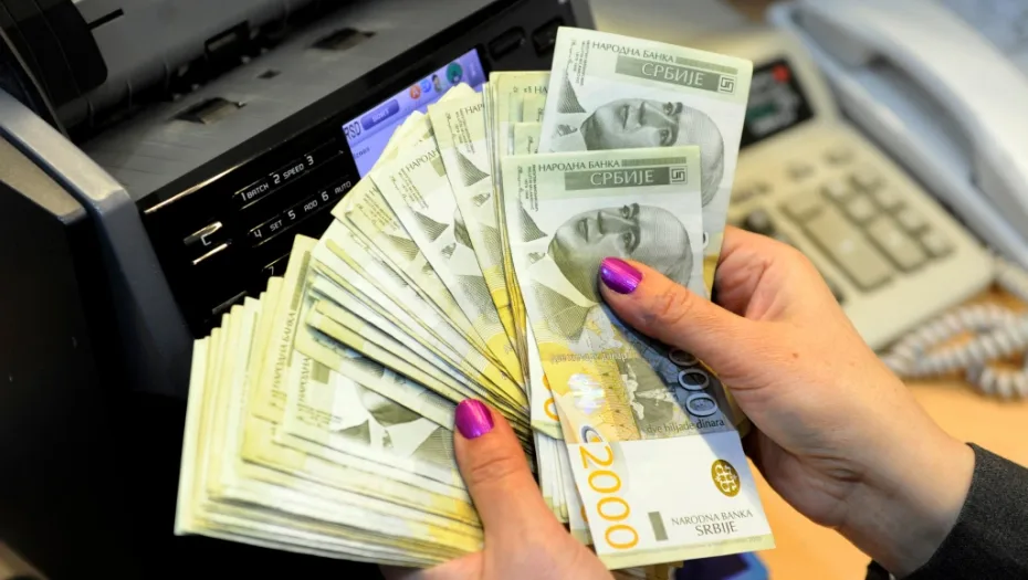 srbija dinari pare nocav Foto: Shutterstock