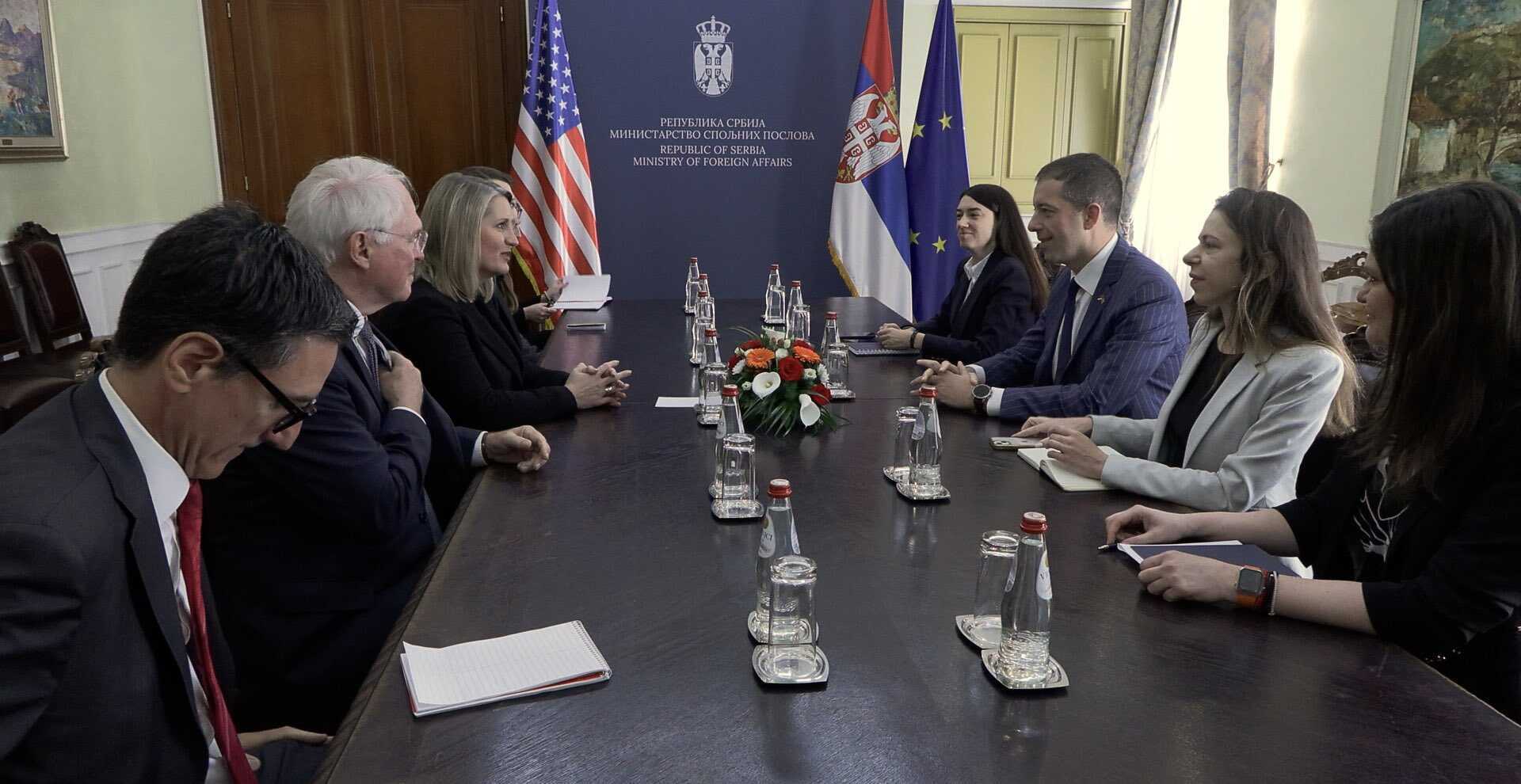 Liz Allen marko đurić  SAD zahvalne Srbiji na pomoći Ukrajini