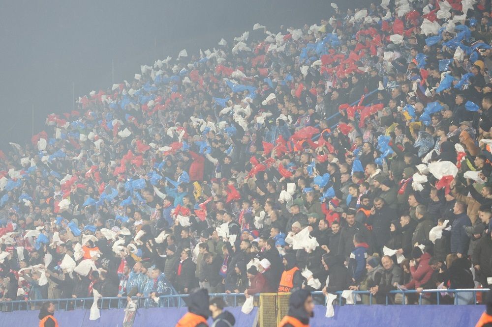 Borac Olimpija navijači foto UEFA