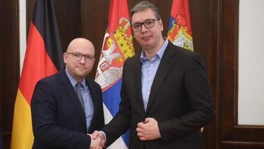 Aleksandar Vucic Manuel Sarrazin