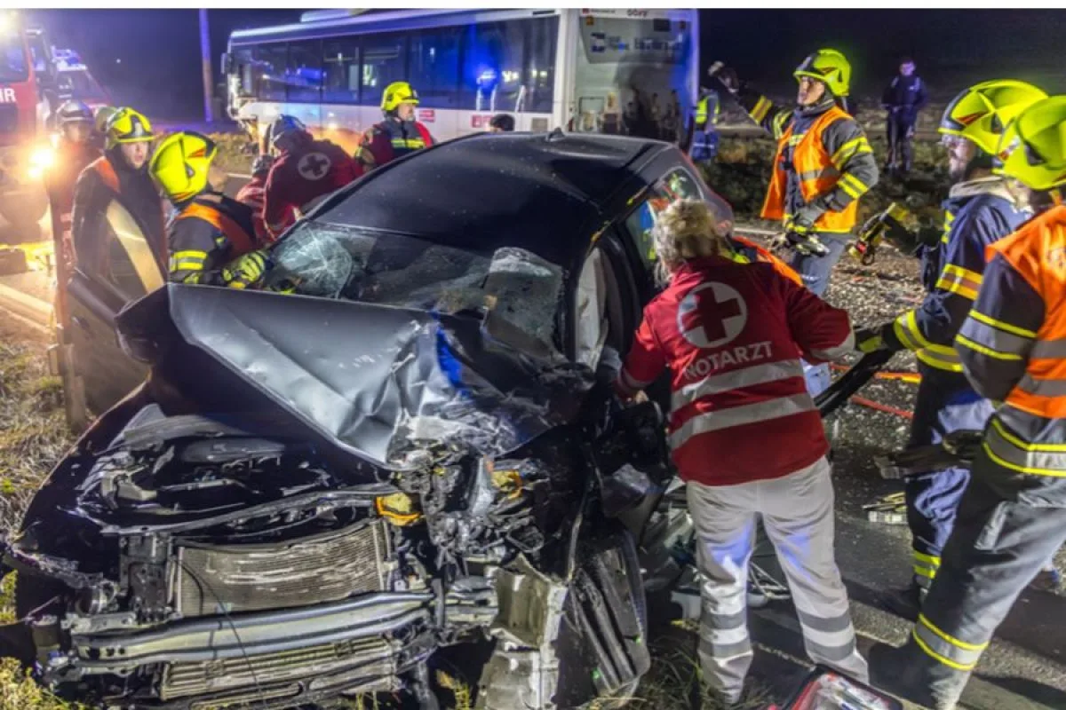 Austrija saobracajna nesreca 12 povrijedeno