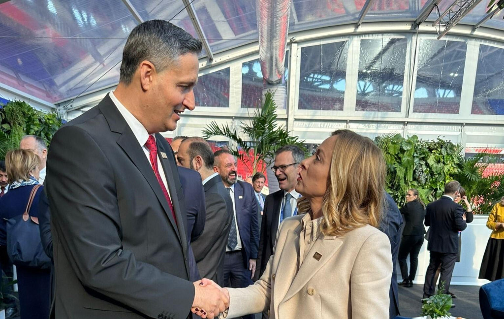 Denis Becirovic Giorgija Meloni