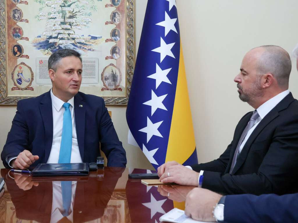 Denis Becirovic John Ginkel