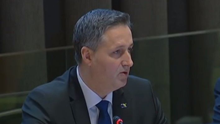 Denis Becirovic Screen