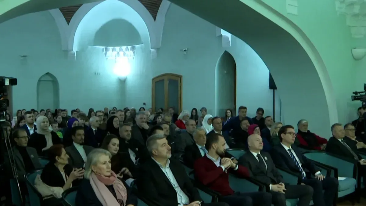 Dodijeljene stipendije Cvijet Srebrenice