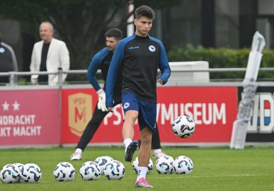 Esmir bajraktarevic reprezentacija trening e1725788114485 872x610