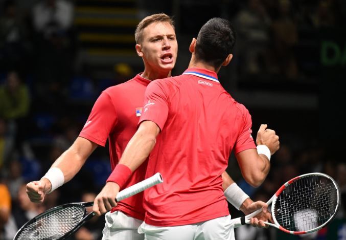 Hamad Medjedovic i Novak djokovic 2