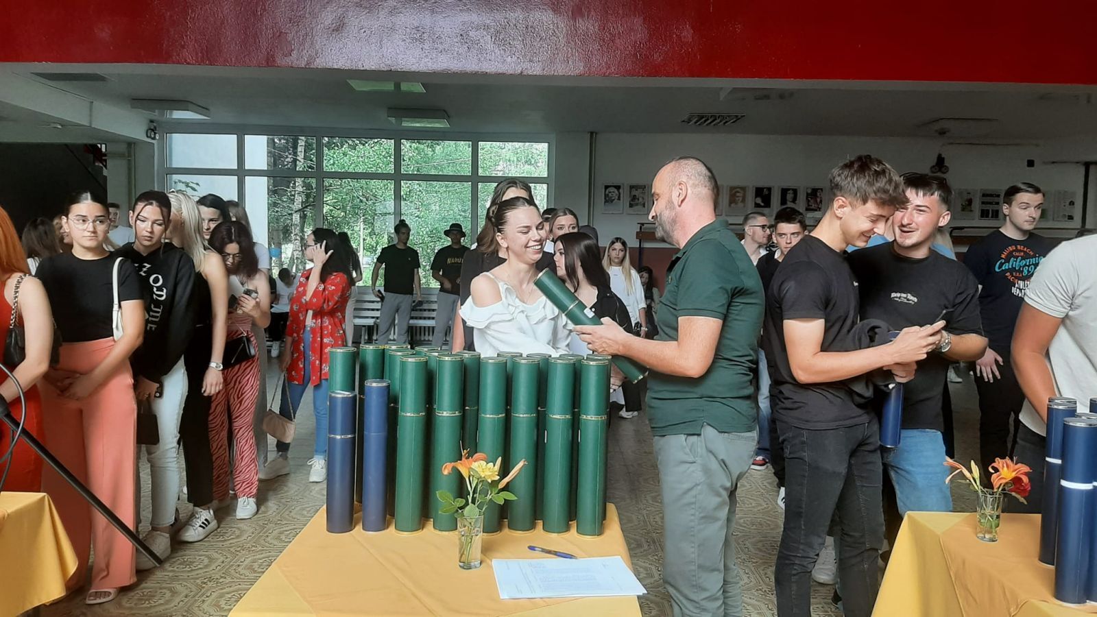 Sanski maturanti