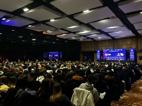 Samot sarajevo/ Fena