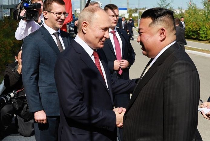 Vladimir Putin i Kim Jing-un