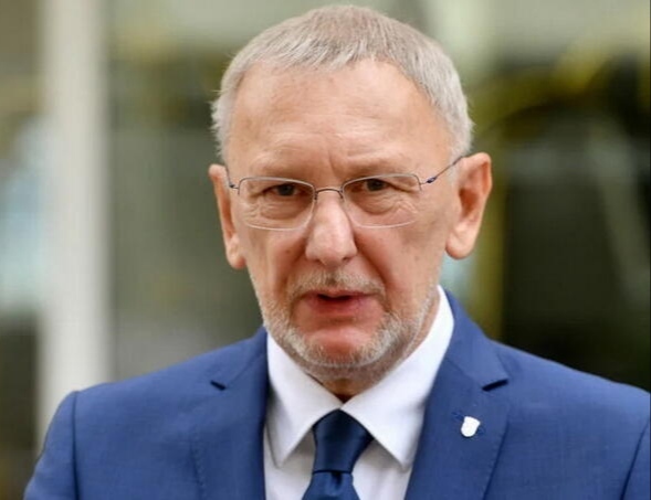Davor Božinović