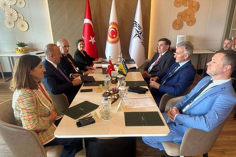 Ademovic i Mevlut Cavusoglu