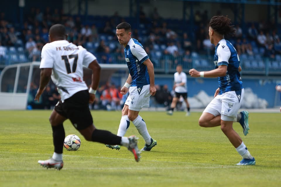 Fk zeljeznicar i sloboda/ fk zeljeznicar