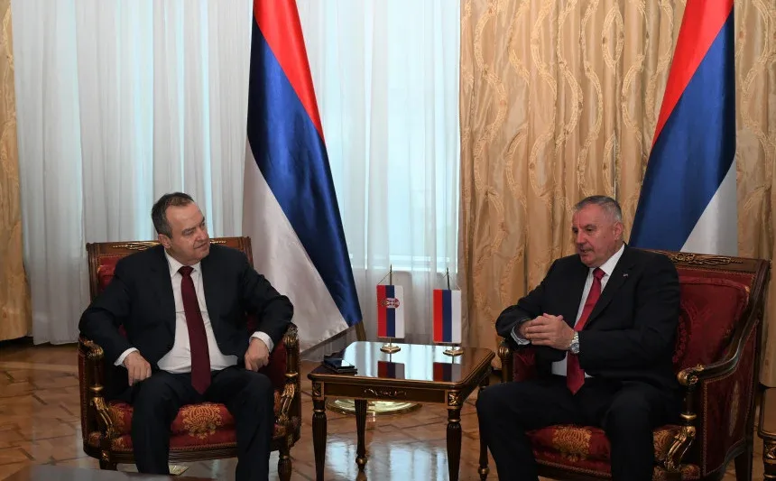 Dacic i Viskovic/ Vlada rs