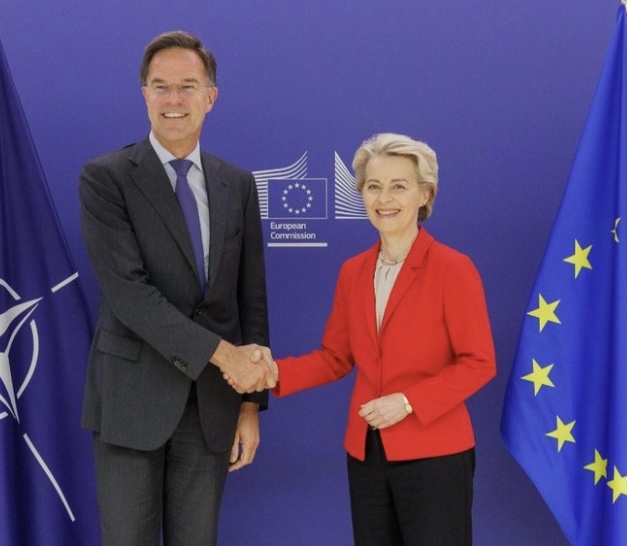 Rutte i Von der Leyen/ EU