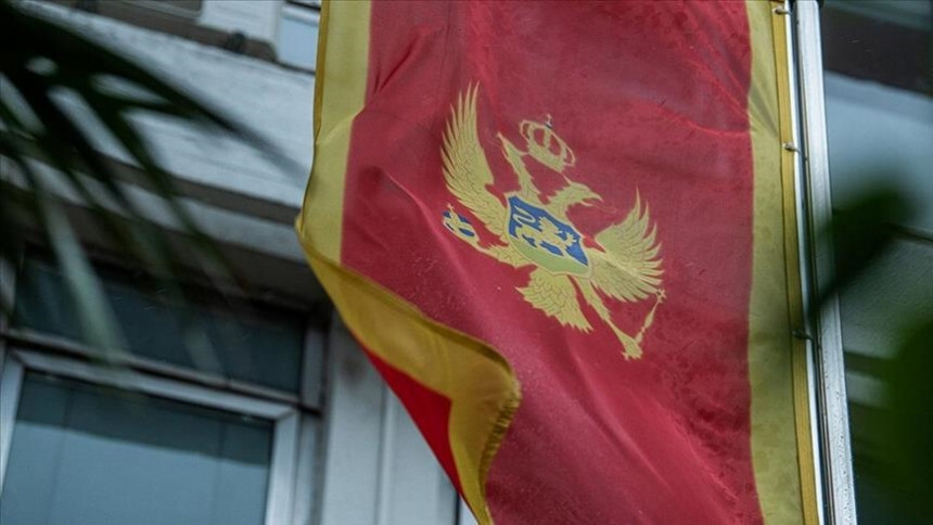 Crna Gora zastava