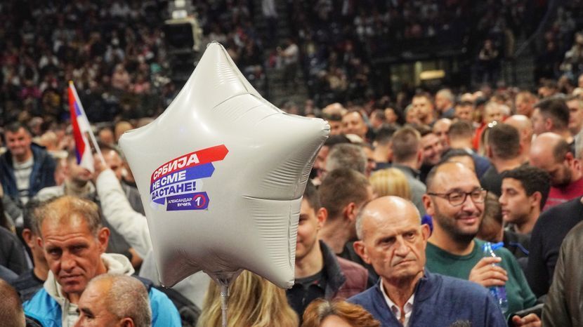 Vucic/ Stark arena skup