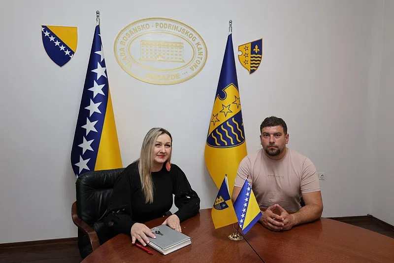 Alen Muhić s ministricom iz BPK Goražde