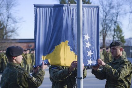 Kosovo/ vojska