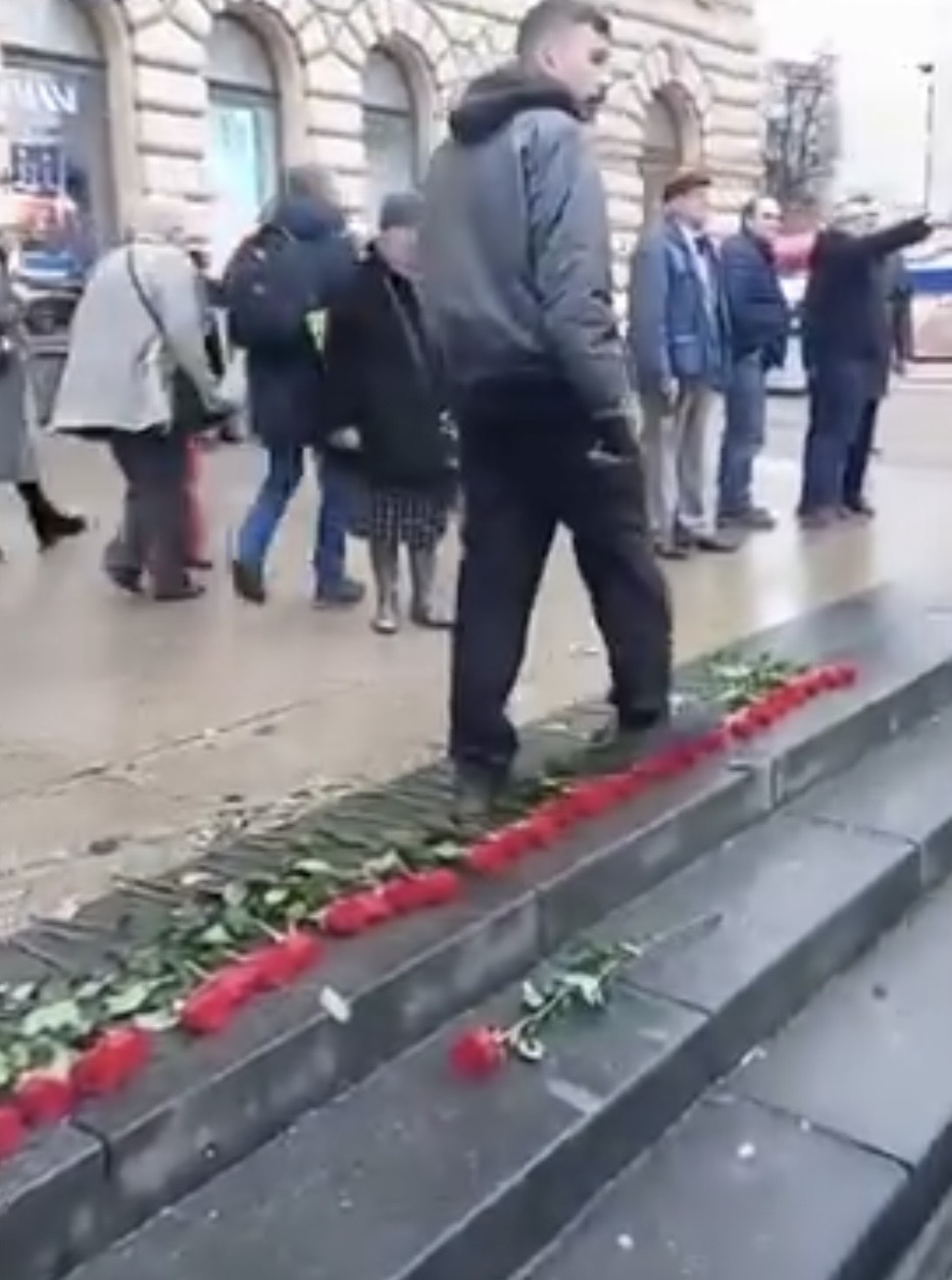 Zagreb ruze muskarac