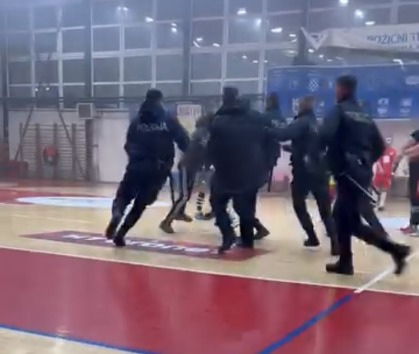 Fucal Domaći navijači napali futsalere Veleža u Mostaru