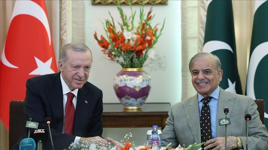 erdogan i pakistanskim premijerom