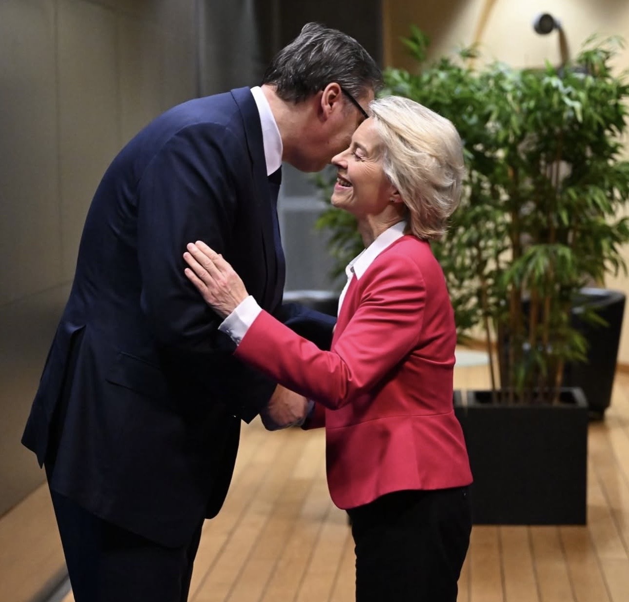 Vucic i Von der leyen/ instagram