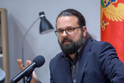 Andrej Nikolaidis/ Fb