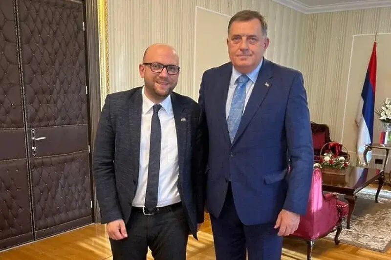 Sarazzin i Dodik