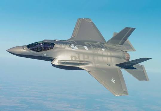 F35