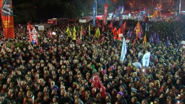 Istambul protesti zbog hapsenja Ekrem Imamoglu Screenshot