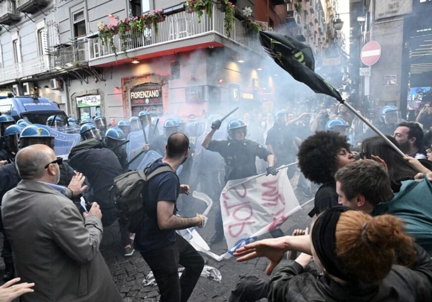 Italija Protesti EPA