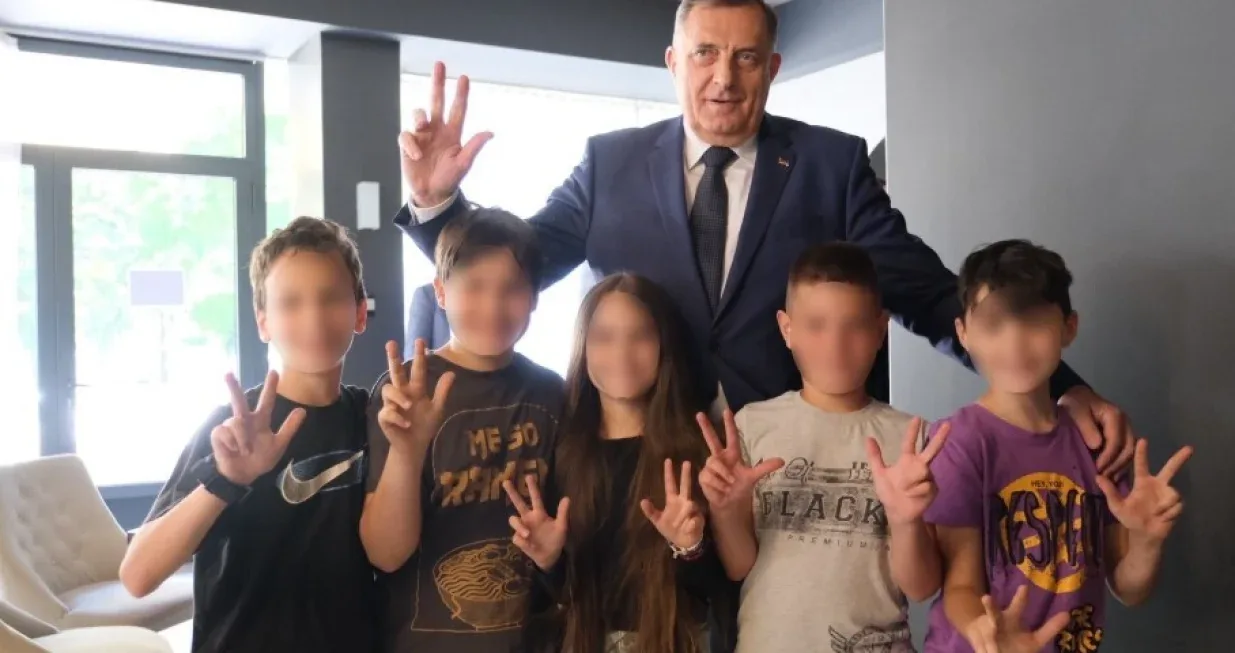Milorad dodik x