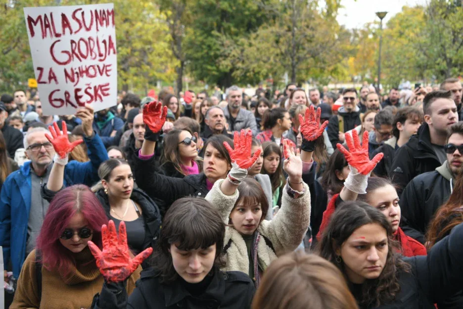 Novi Sad Protesti zbog tragedije