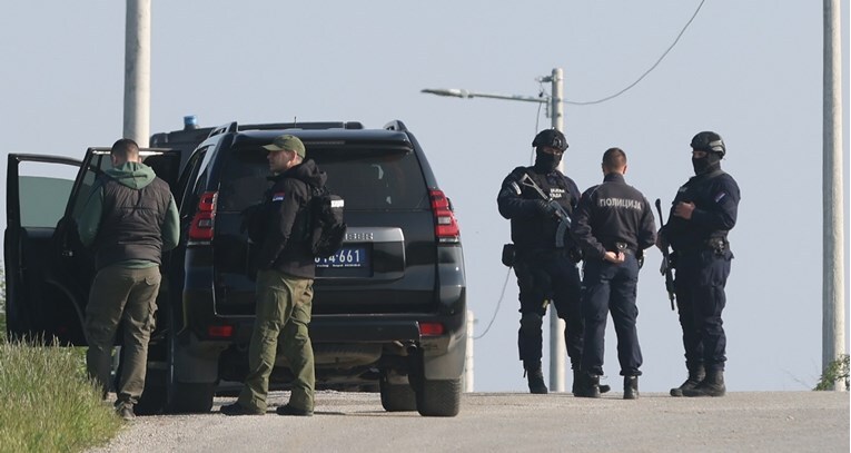 Policija srbija migranti EPA