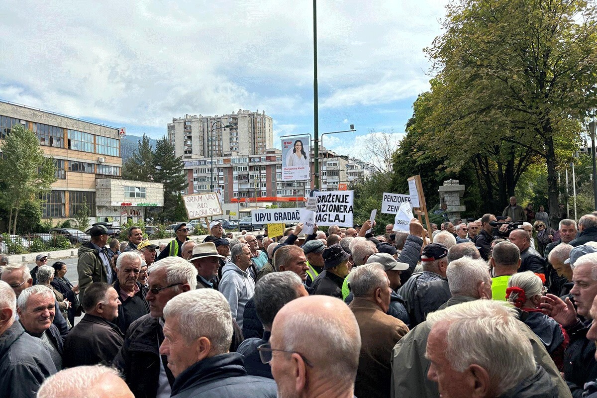 Protesti penzioneri