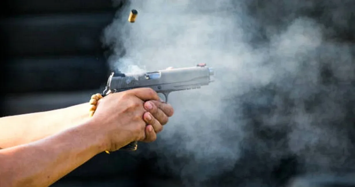 Pucnjava pistolj