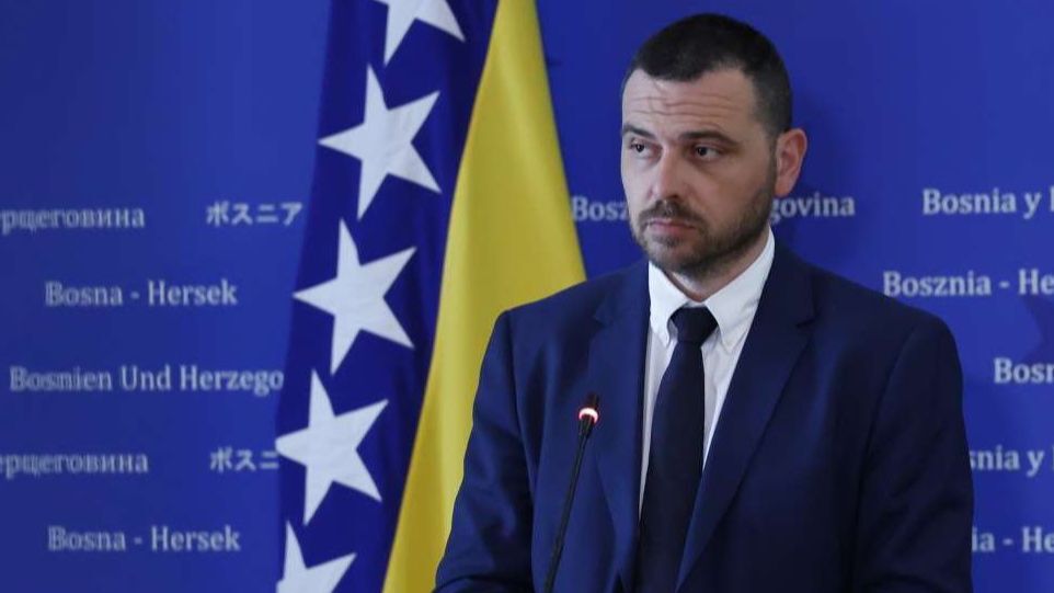 Sasa Magazinovic fena