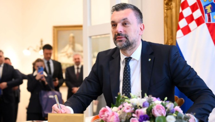 Elmedin Konakovic Fb