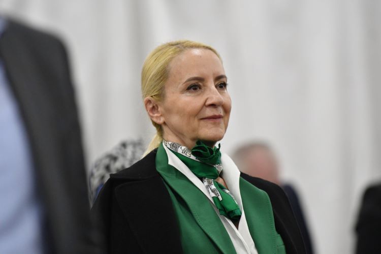 Sebija Izetbegovic 1