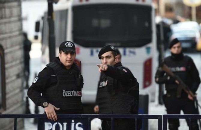 Turska policija