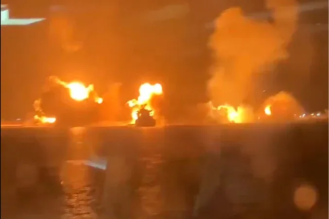 huti napad sad Turski mornari objavili snimak americkog bombardovanja Huta