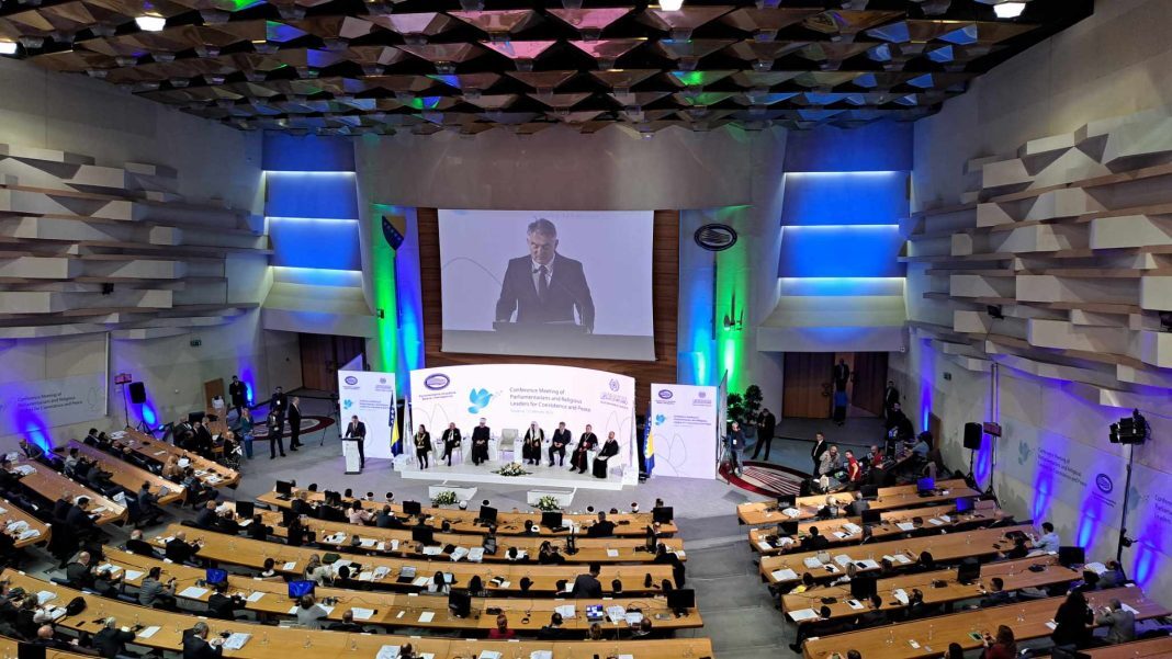 Zeljko Komsic konferencija komsic 1202 1068x601 Hayat