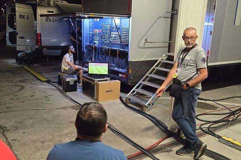 TV ekipa HRT-a na mukama