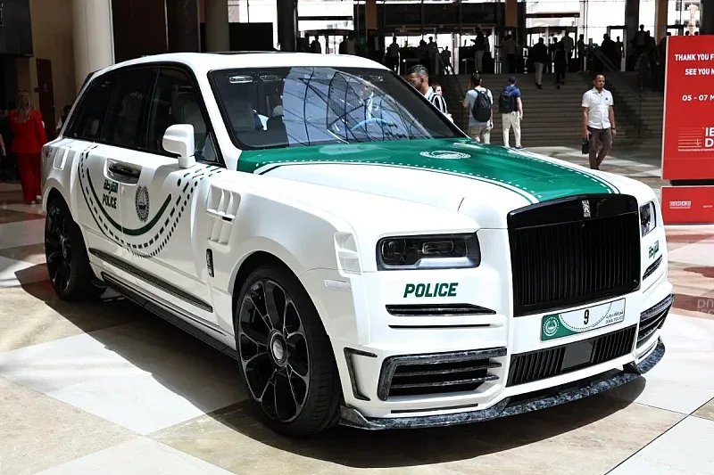 Policija u Dubaiju dobila Rolls-Royce
