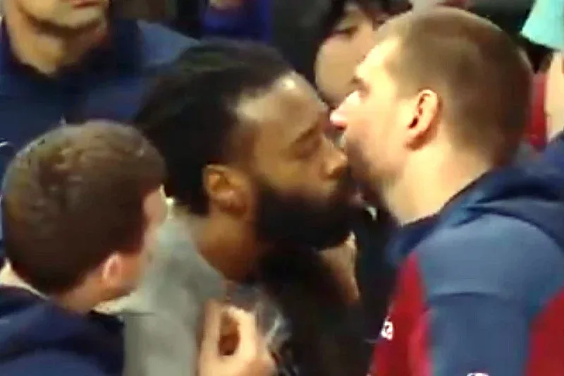Nikola Jokić DeAndre Jordan
