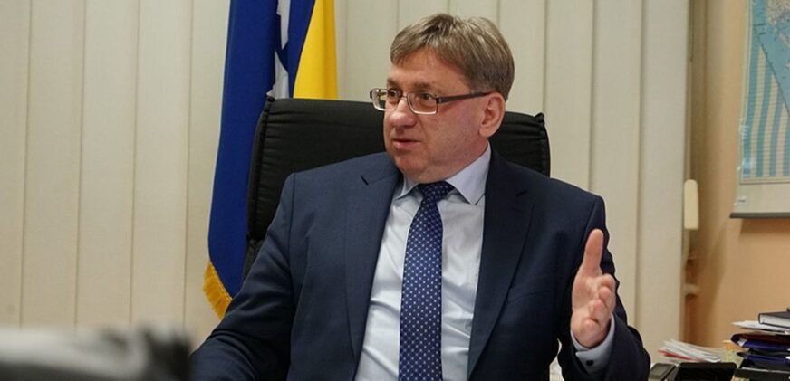 Dzevad nekic 160x75 ss 872x421